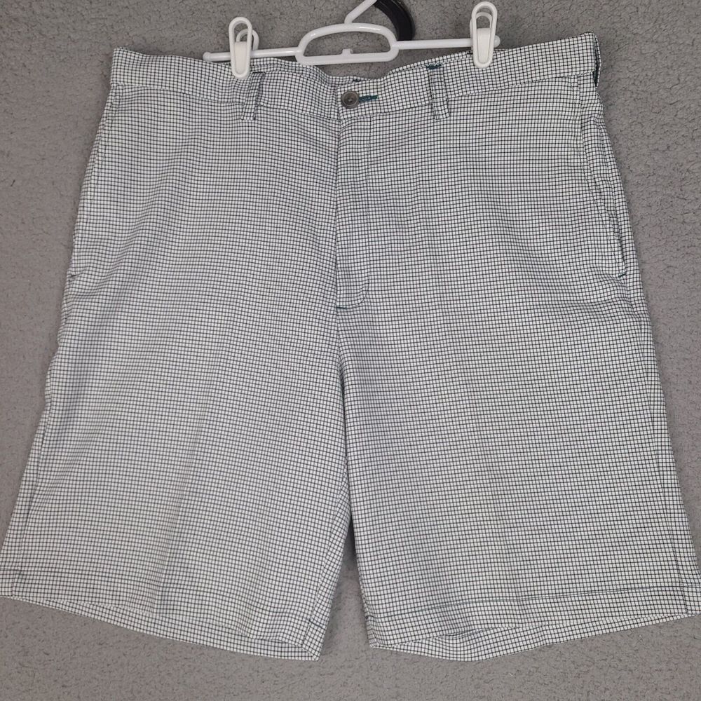 Haggar Cool Pro 18 Golf Shorts Men's 38 White Plaid Polyester Pockets Classic